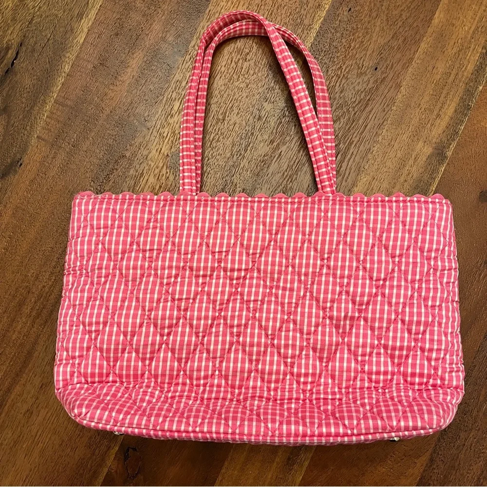 VINTAGE Vera Bradley Pink Silk Quilted Small Handbag - Retired Pattern